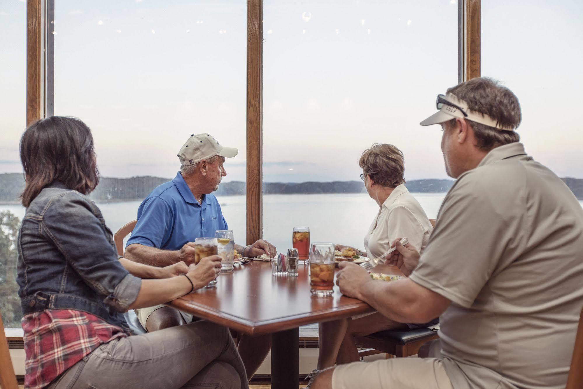 Lake Cumberland State Resort Park Jamestown 외부 사진
