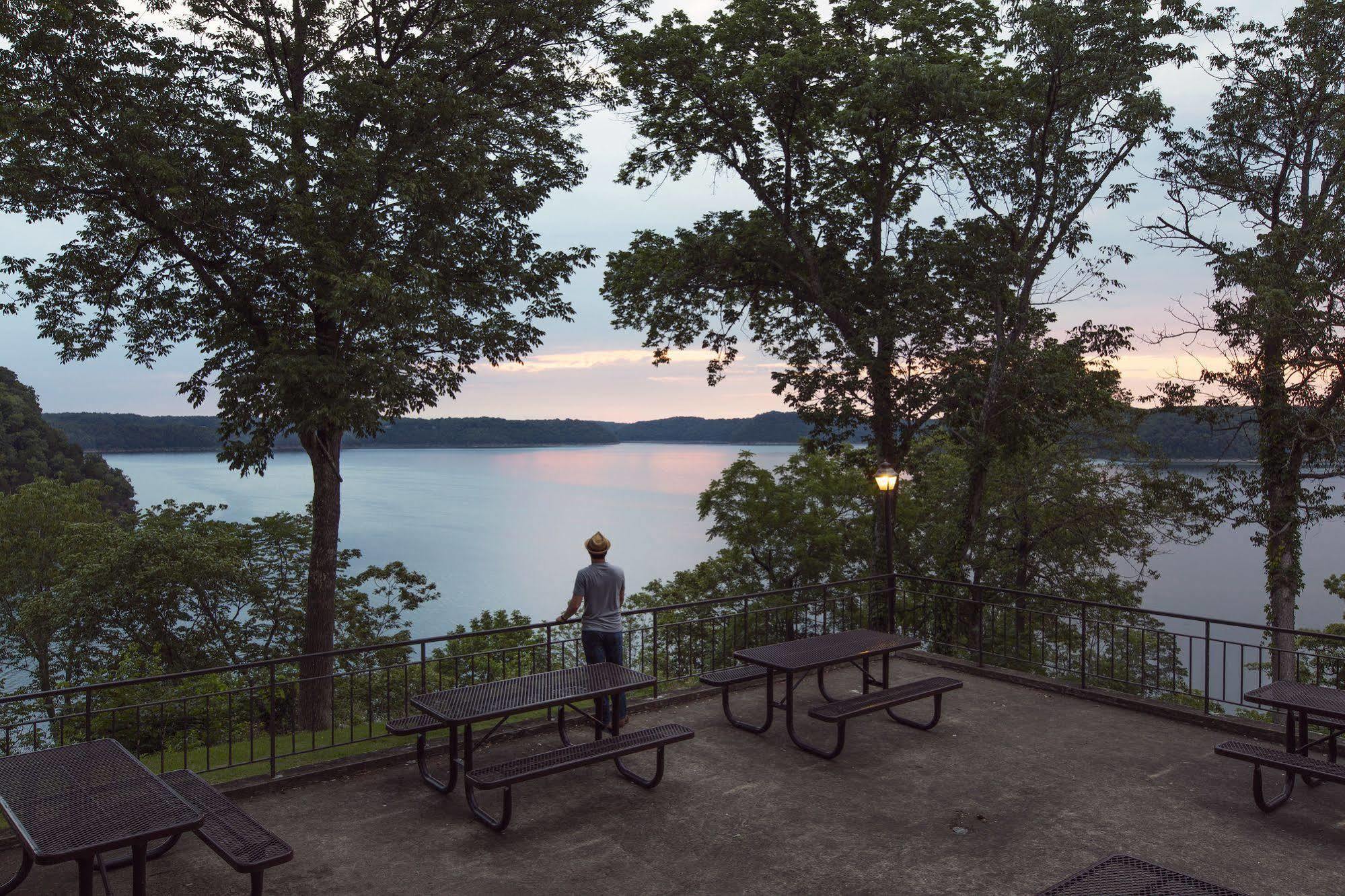 Lake Cumberland State Resort Park Jamestown 외부 사진